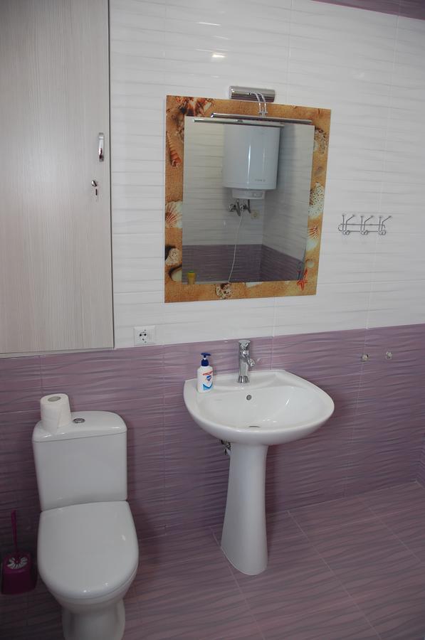 Green Apple Hostel Kyiv Exterior photo